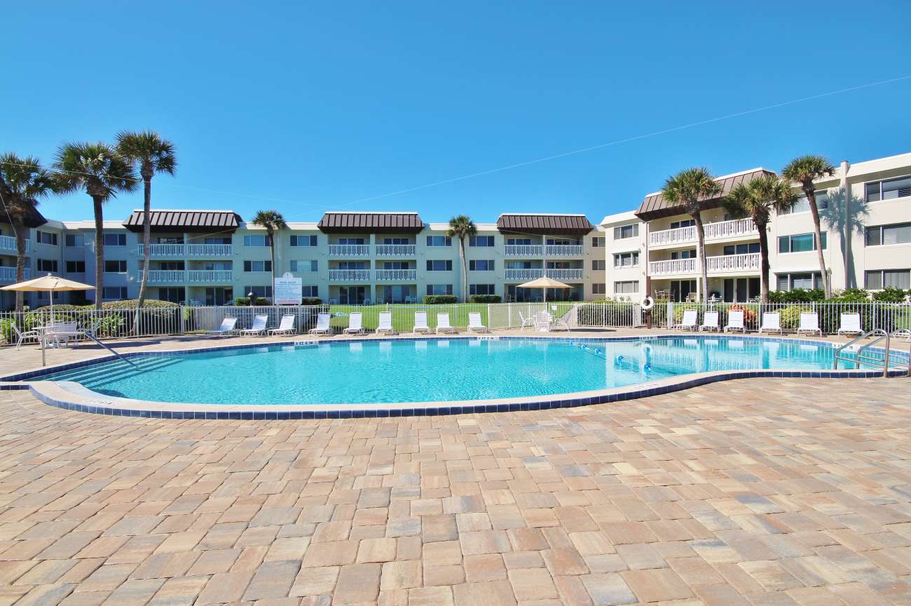 rental condos in New Smyrna Beach