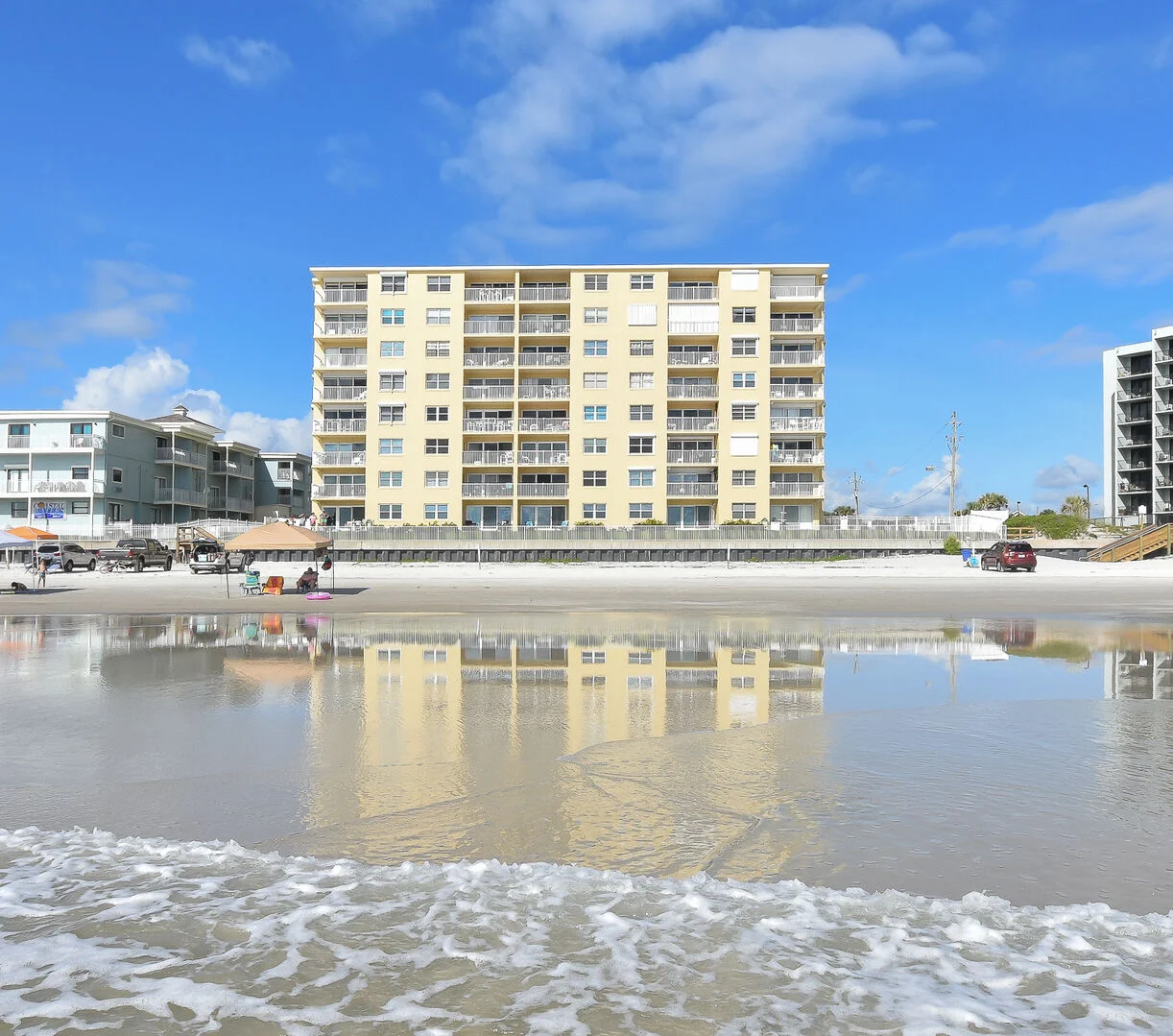 Rental condominium on the beach
